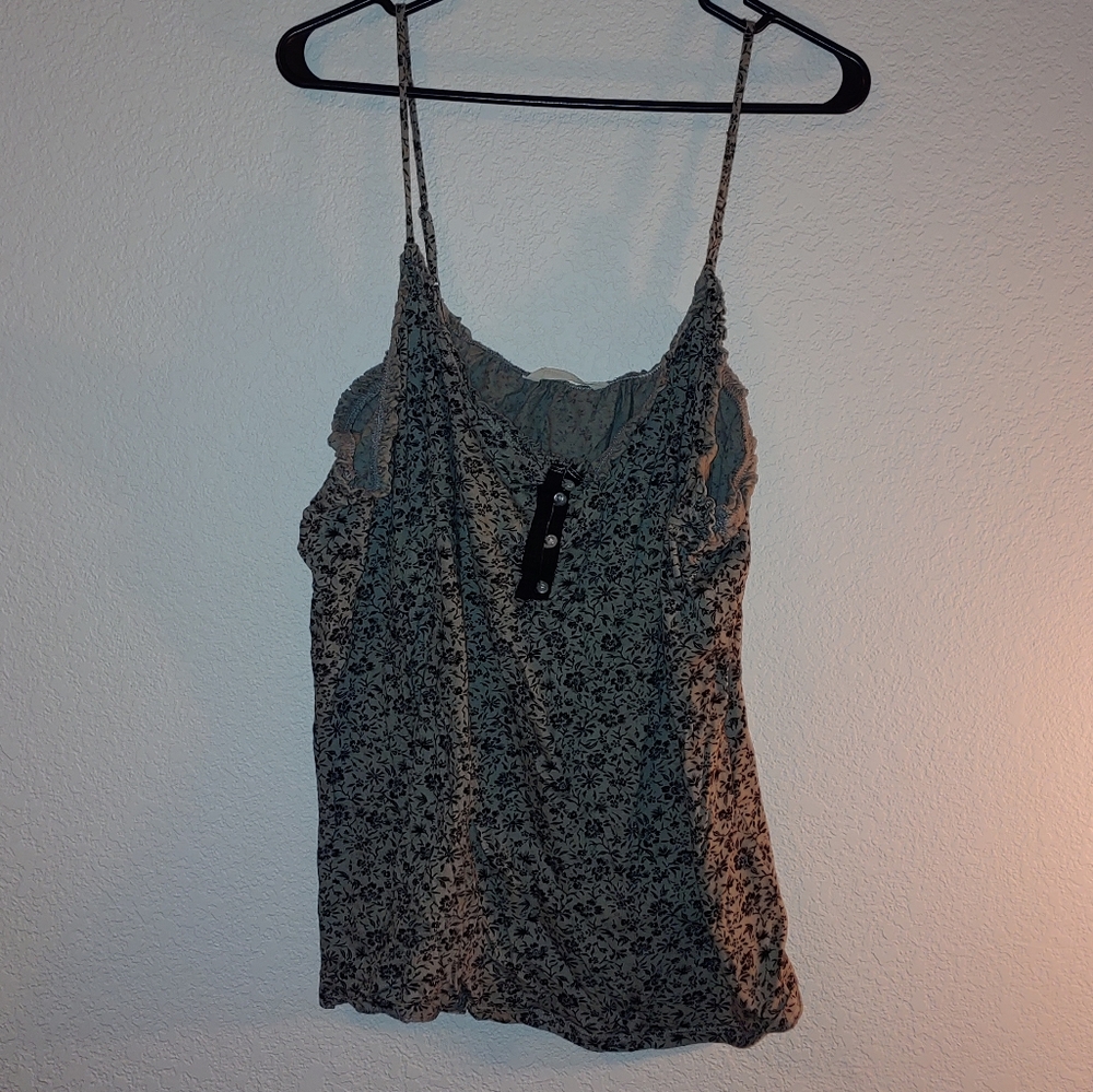 Old Navy tank top